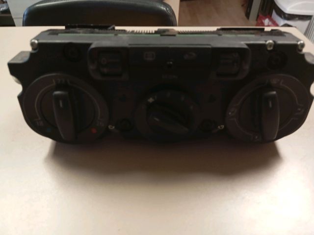 Fűtéskapcsoló (manuális klímás) - Klíma | EXPO.HU