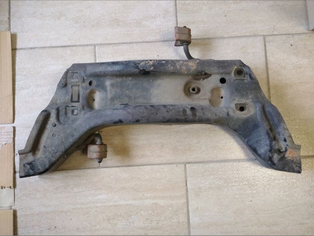 Első Bölcső - Futómű, kormányzás, felni | EXPO.HU