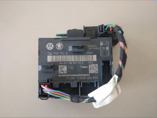 Bal első Ajtó Vezérlőegység - Elektronika | EXPO.HU