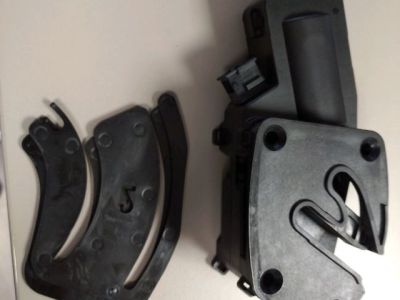 Csomagtérajtó Jobb Zsanér - Zsanér