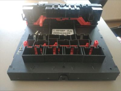 Biztosítéktábla Utastér - Biztosítéktábla