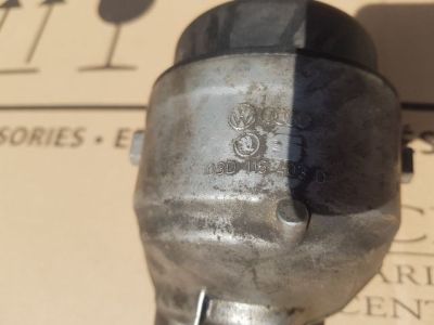 Olajszűrő Ház - Motor, motorikus alkatrész