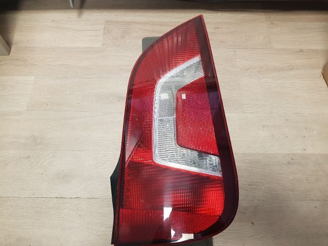 Jobb Hátsó Lámpa - Hátsó Lámpa | EXPO.HU