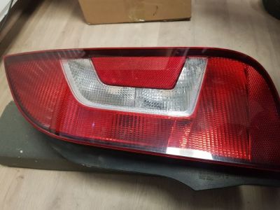 Jobb Hátsó Lámpa - Hátsó Lámpa