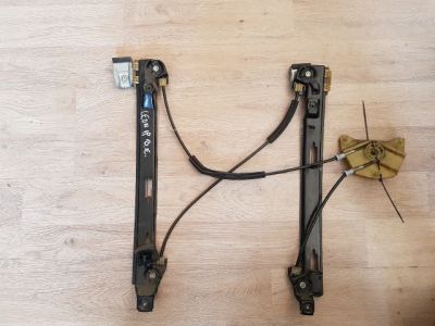 Bal első Ablakemelő Szerkezet (Elektromos)