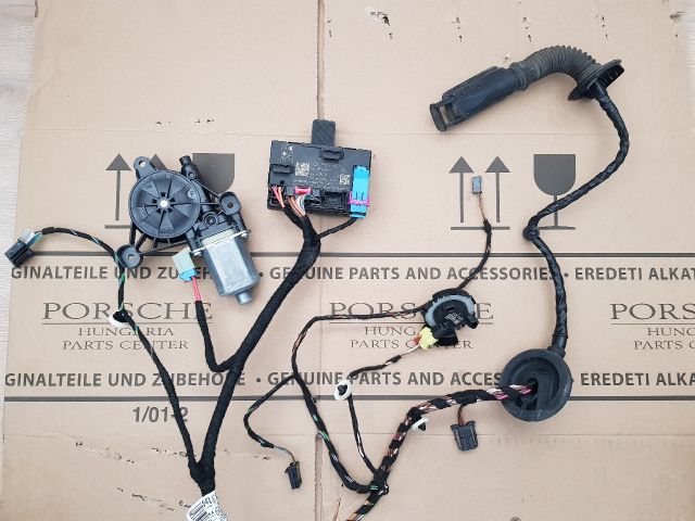 Jobb első Ajtó Vezérlőegység - Elektronika | EXPO.HU