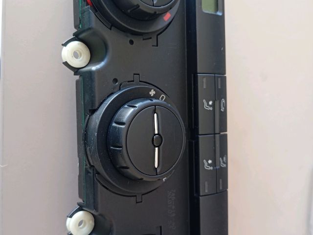 Fűtéskapcsoló (digit klímás) - Klíma | EXPO.HU