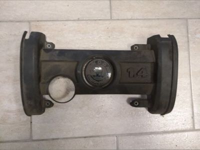 Felső Motorburkolat - Motorburkolat