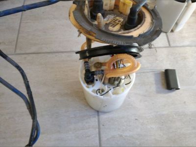 Üzemanyag Szivattyú - Szivattyú