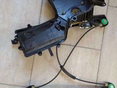 Bal első Ablakemelő Szerkezet (Elektromos)