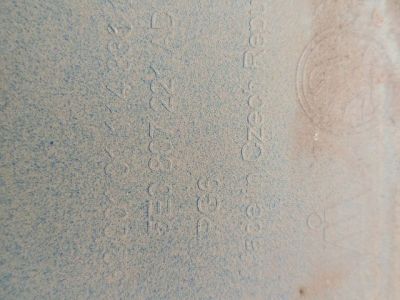 Első Lökhárító (Üresen) - Lökhárító