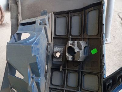 Első Lökhárító (Üresen) - 5. kép