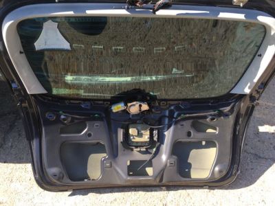 Csomagtérajtó (Részeivel) - 5. kép