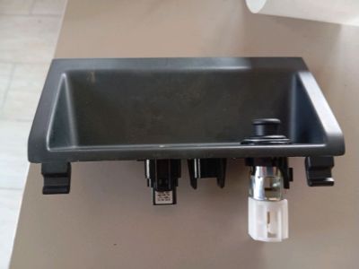 Szivargyújtó Aljzat - 4. kép