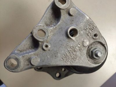 Motor Tartó Bak Jobb