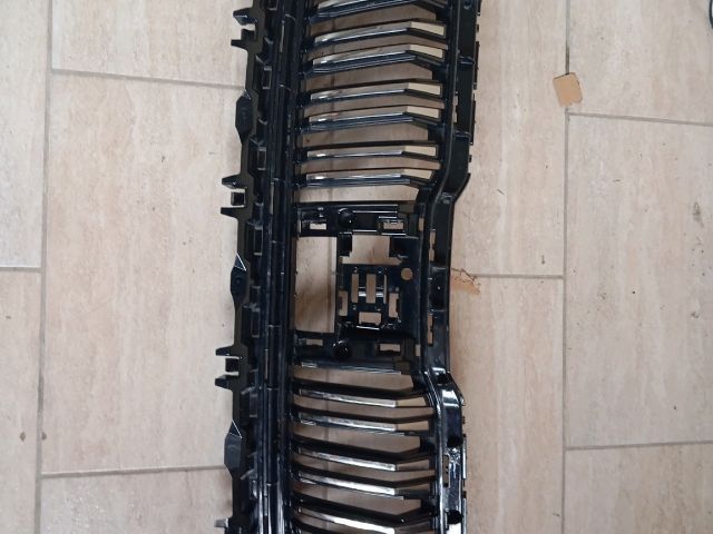 Hűtőrács - Karosszéria egyéb | EXPO.HU