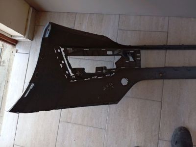 Első Lökhárító (Üresen) - Lökhárító