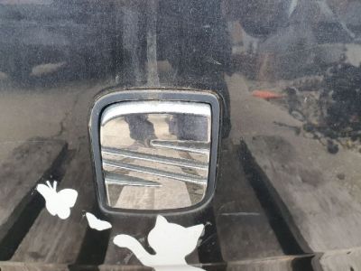 Csomagtérajtó (Részeivel) - 4. kép