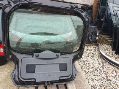 Csomagtérajtó (Részeivel) - 5. kép