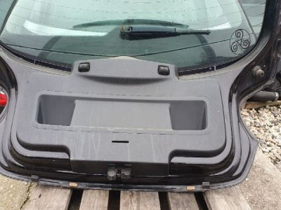 Csomagtérajtó (Részeivel) - 6. kép