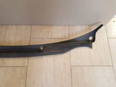 Szélvédő Alatti Műanyag Elem - 3. kép