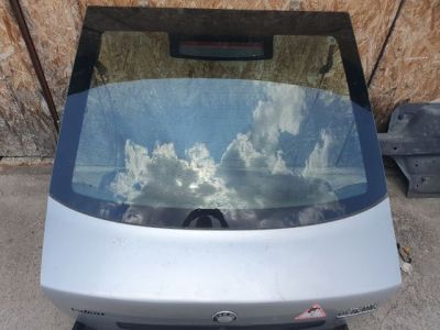 Jobb Csomagtérajtó (Részeivel) - 4. kép