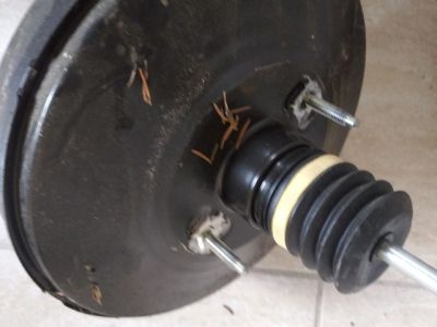 Fékrásegítő - Fékrásegítő