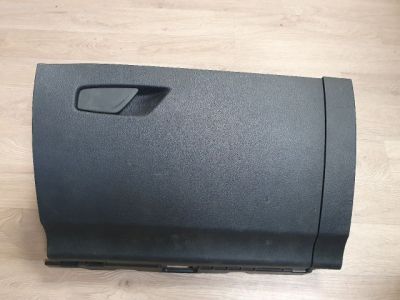 Kesztyűtartó - Kesztyűtartó