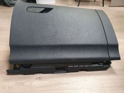 Kesztyűtartó - Kesztyűtartó