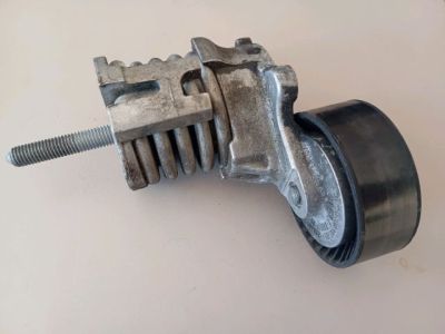 Szíjfeszítő Görgő