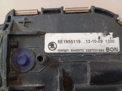 Első Ablaktörlő Motor - 3. kép