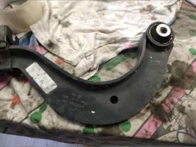 Bal hátsó Futómű Kitámasztó