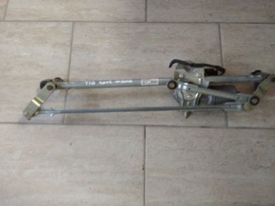 Első Ablaktörlő Szerkezet - 1. kép