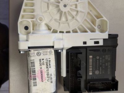 Bal első Ablakemelő Motor