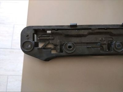 Bal első Lökhárító Tartó (Műanyag) - Lökhárító tartó