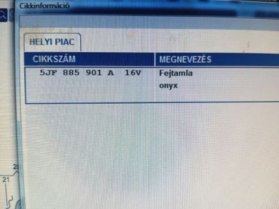 Bal hátsó Fejtámla - Utastér