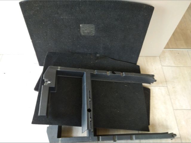 Csomagtér Tálca - Karosszéria egyéb | EXPO.HU