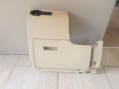 Műszerfal alatti Műanyag Elem - 2. kép