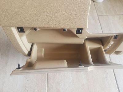 Műszerfal alatti Műanyag Elem - 6. kép