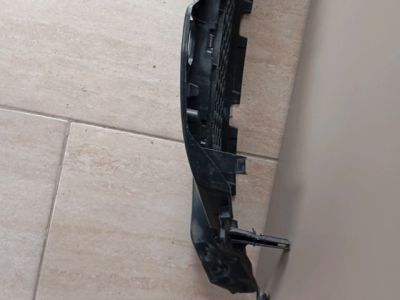 Első Lökhárító Alsó Középső Díszrács - 4. kép