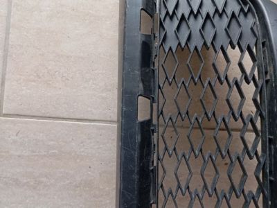 Első Lökhárító Alsó Középső Díszrács - 6. kép