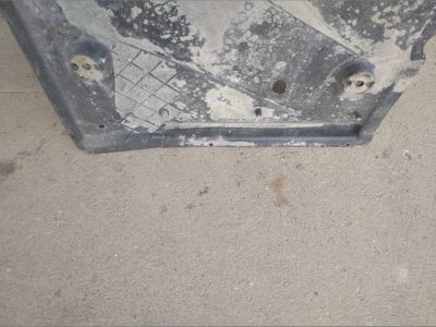 Bal Fenéklemez - Karosszéria egyéb