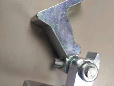 Jobb első Felső Zsanér - 2. kép