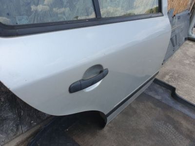 Jobb hátsó Ajtó (Részeivel) - Ajtó