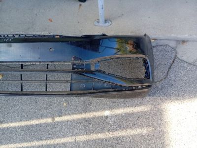 Első Lökhárító (Üresen) - Lökhárító