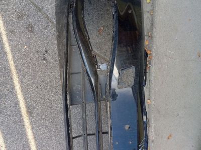 Első Lökhárító (Üresen) - Lökhárító