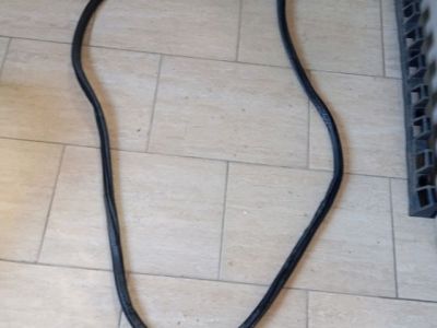 Bal első Gumikéder - Gumikéder