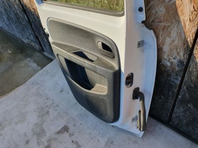 Bal hátsó Ajtó (Üres lemez) - 7. kép