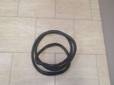 Bal első Gumikéder - Gumikéder