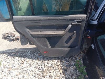 Bal hátsó Ajtó (Részeivel) - Ajtó